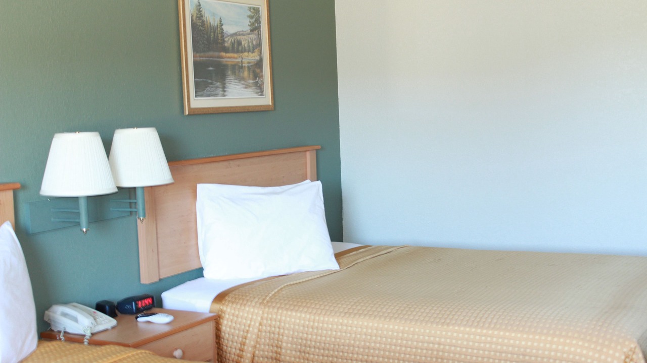 Photo of Bedroom in Pineville