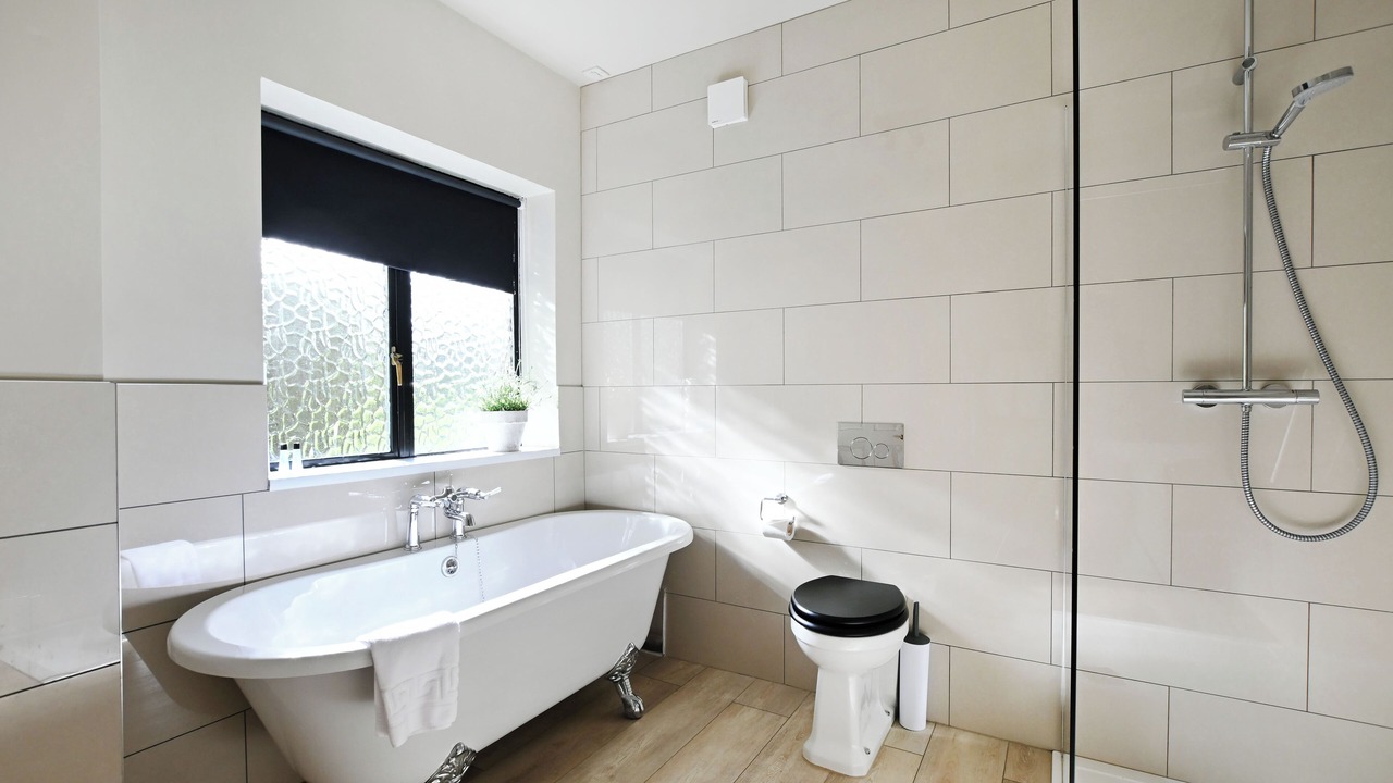 Photo of Bathroom in Stanton St Quintin