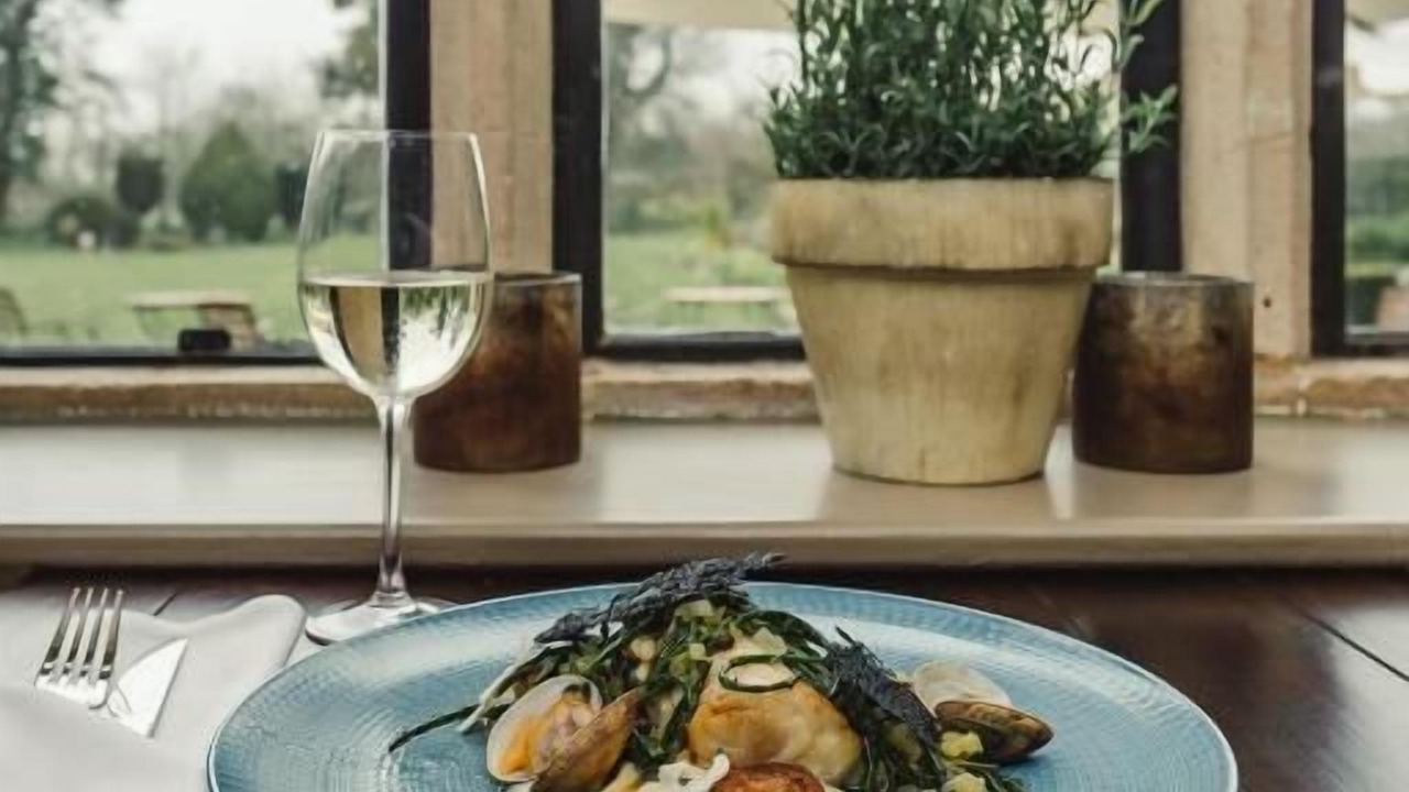 Photo of Others in Stanton St Quintin