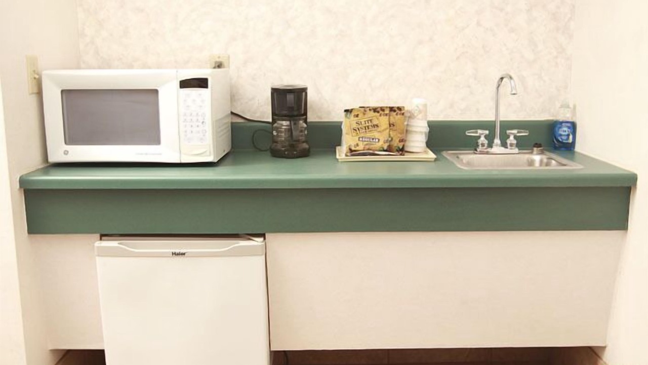 Photo of Kitchen in Port Clinton