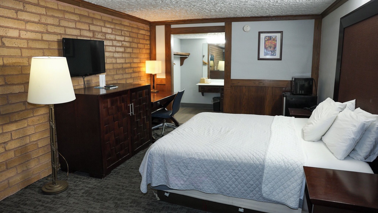 Photo of Bedroom in North San Antonio - SAT
