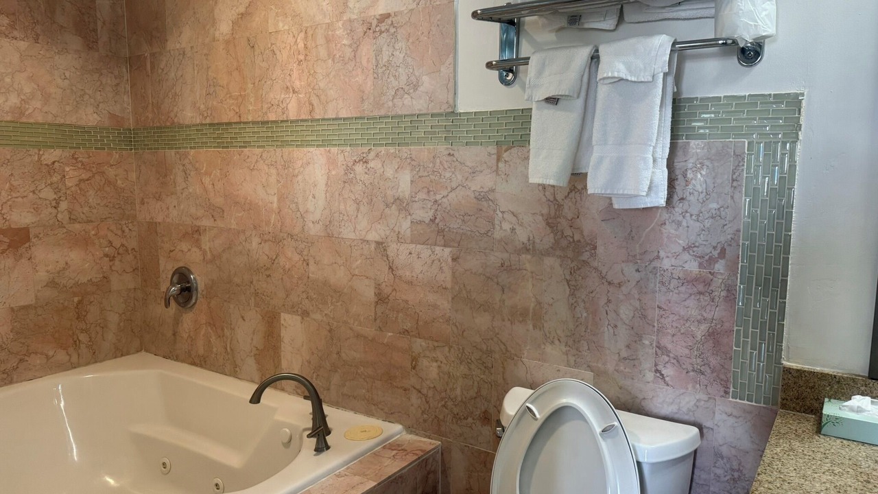 Photo of Bathroom in Lockhart
