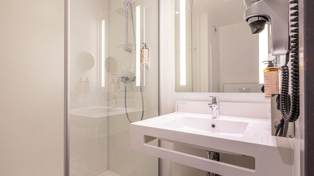 Photo of Bathroom in Malakoff