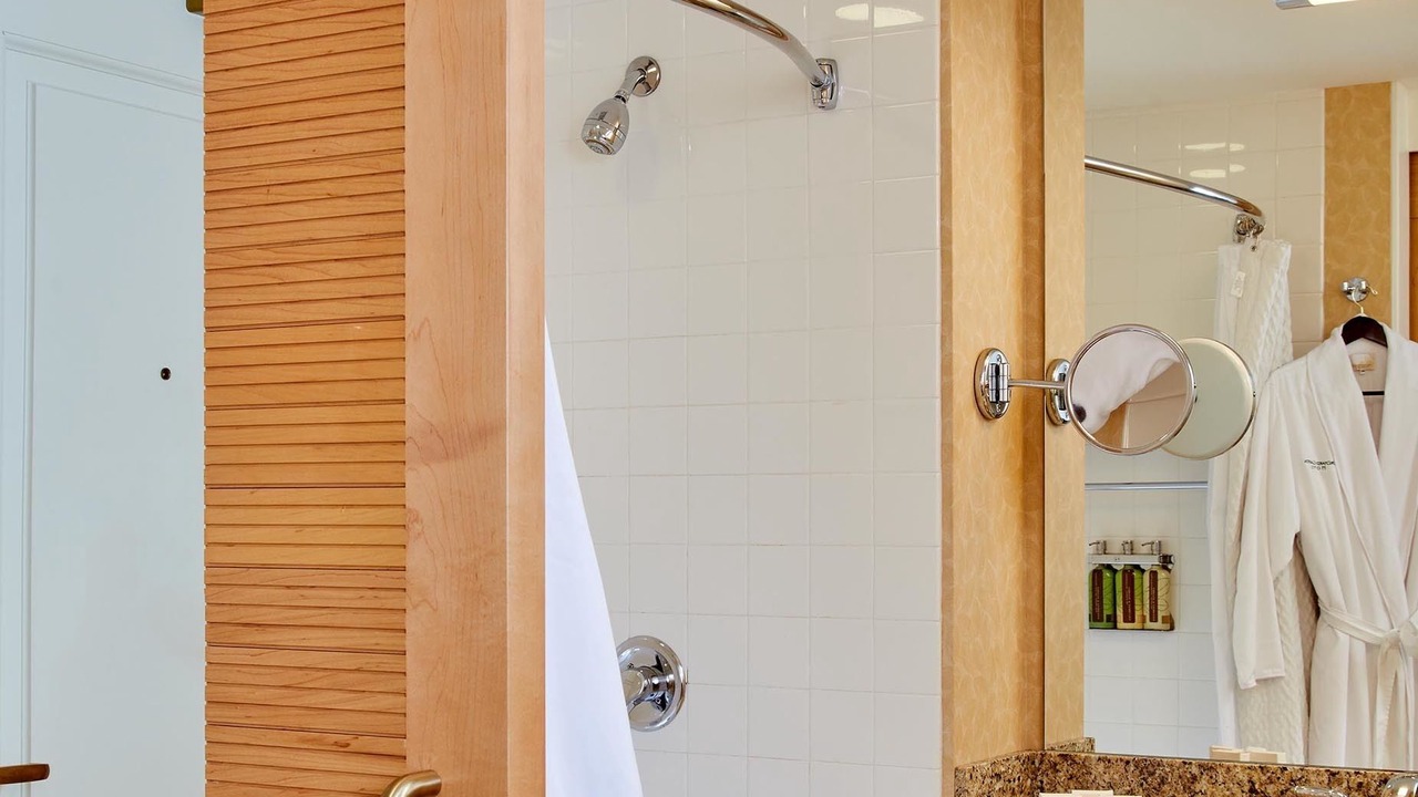 Photo of Bathroom in Chinatown