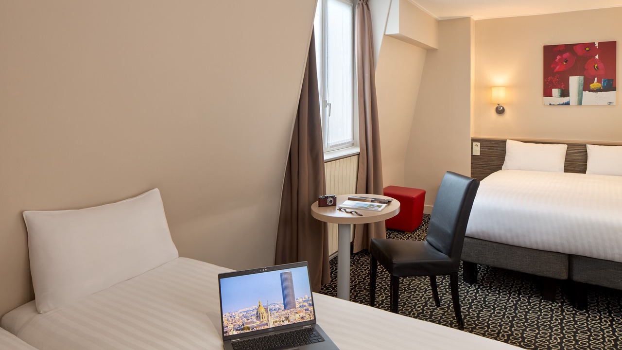 Photo of Bedroom in Montparnasse