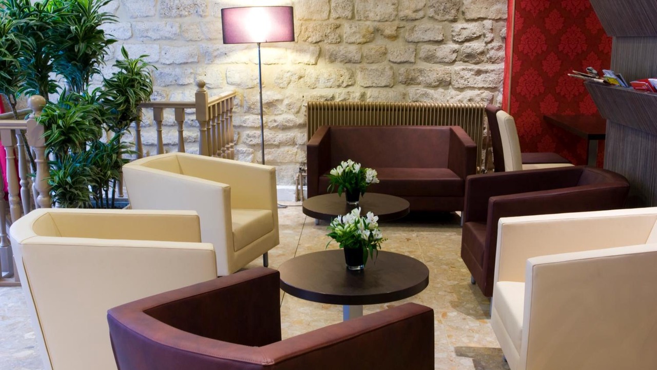 Photo of Others in Montparnasse