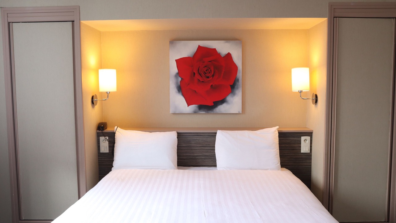 Photo of Bedroom in Montparnasse