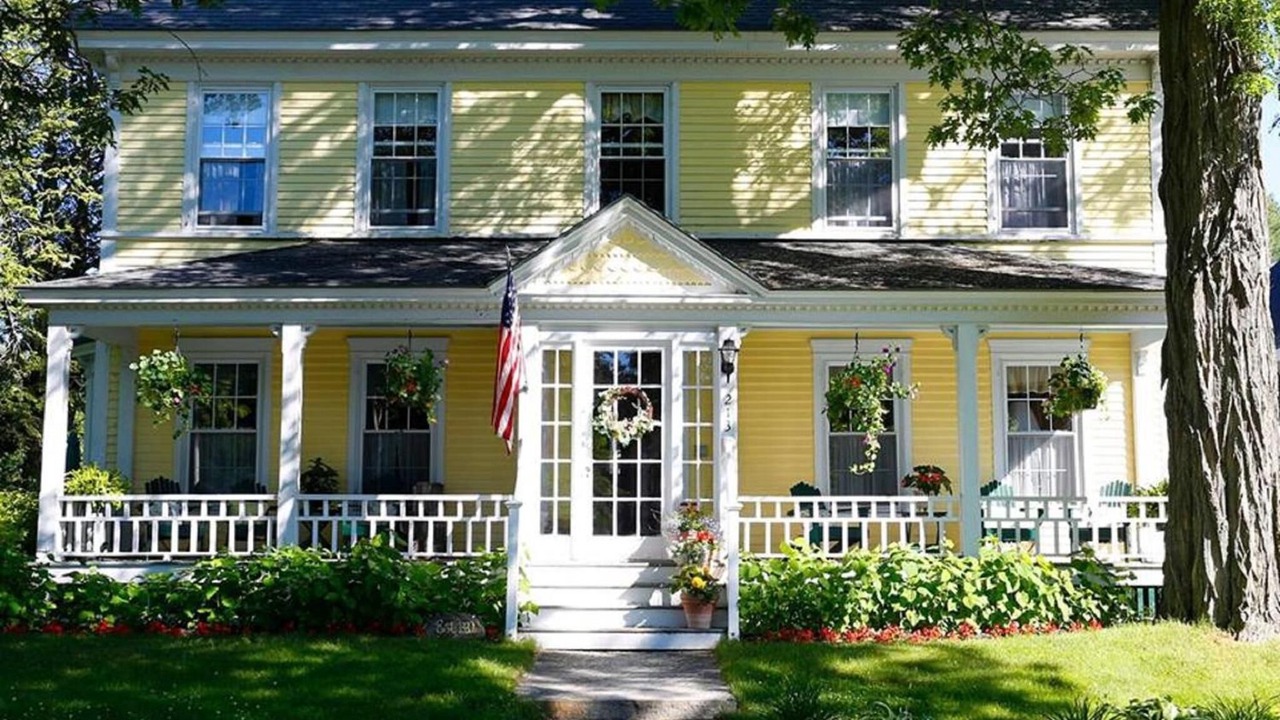 Photo of Buildings in Freeport