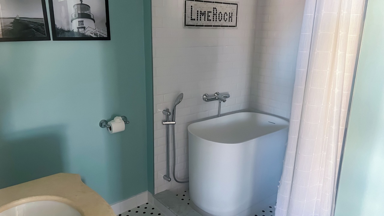 Photo of Bathroom in Rockland