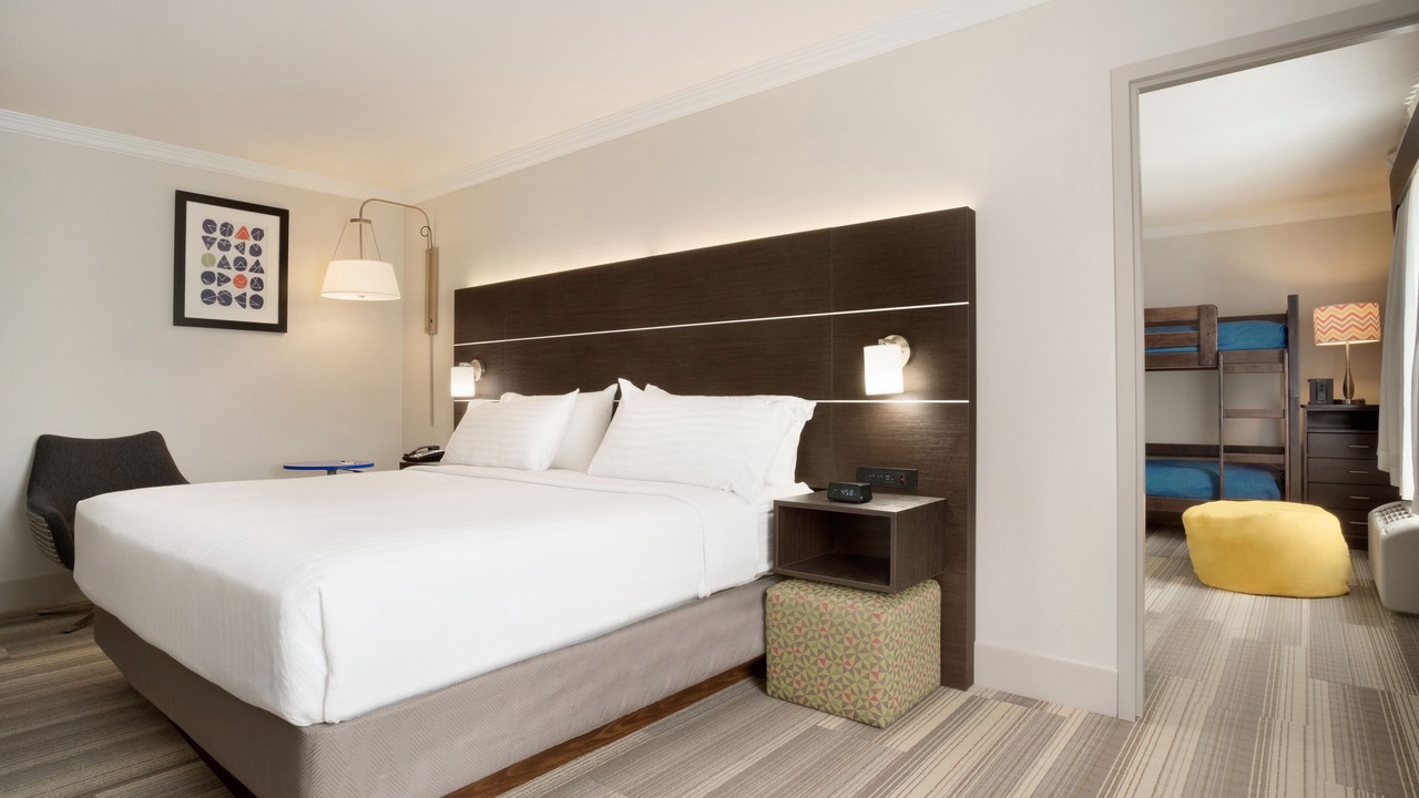 Photo of Bedroom in Allen