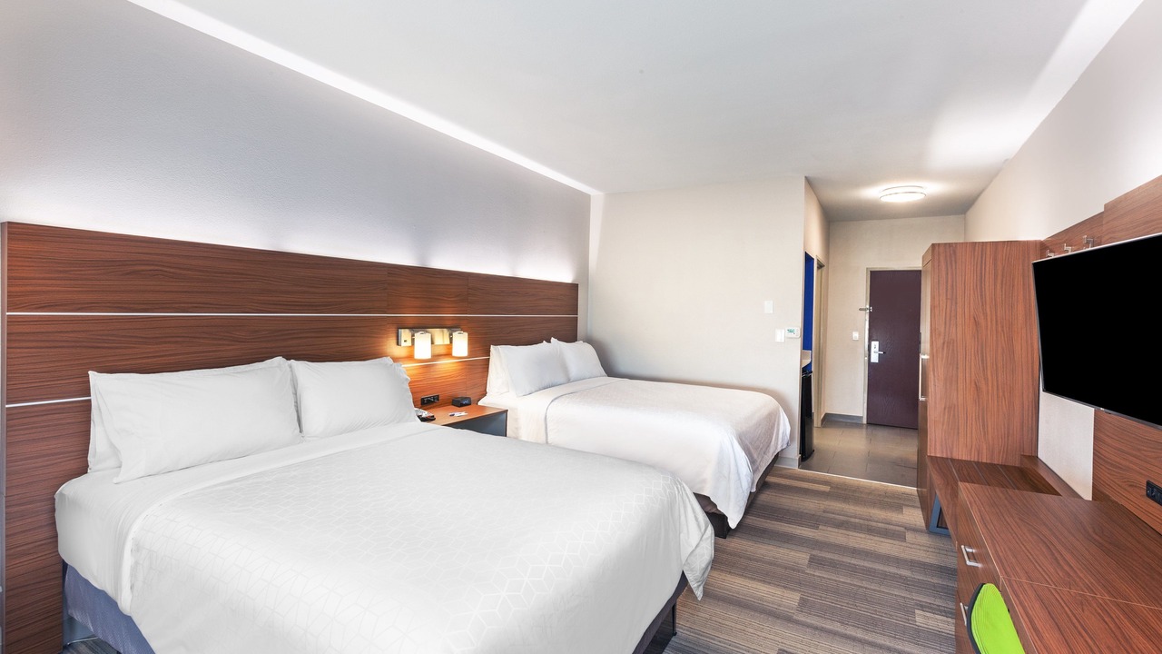 Photo of Bedroom in Orange