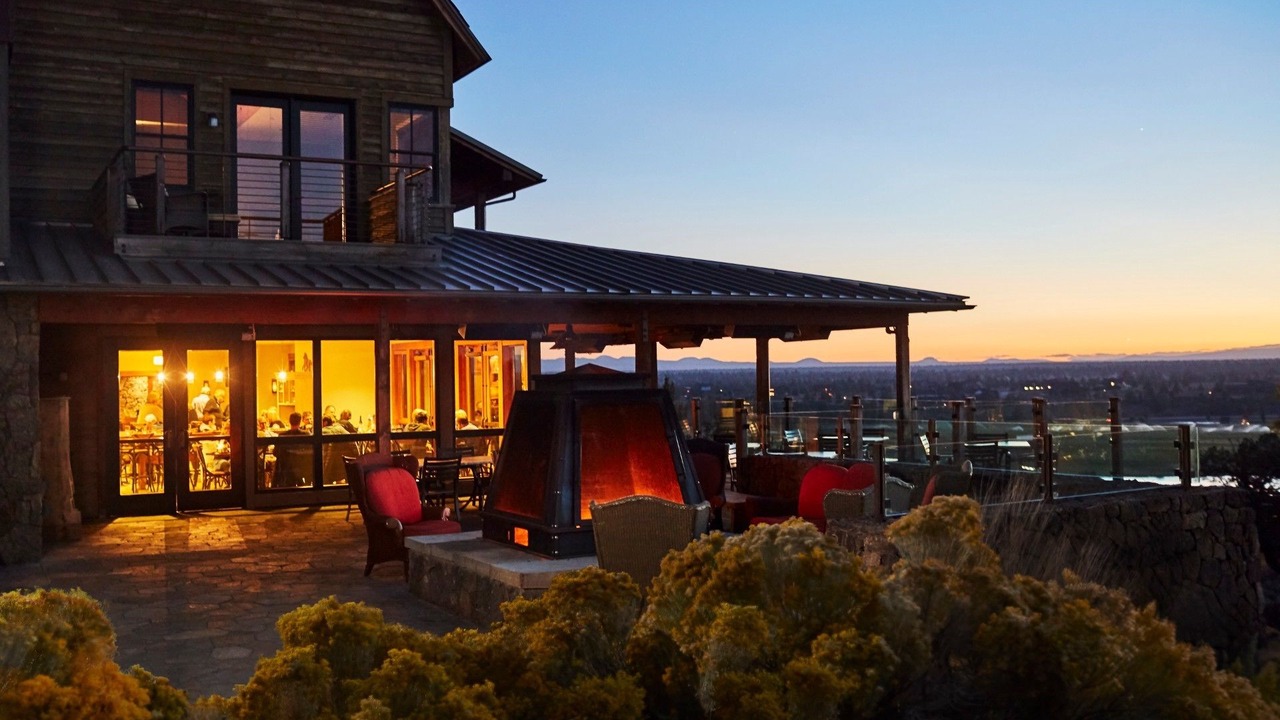 Photo of Buildings in Powell Butte