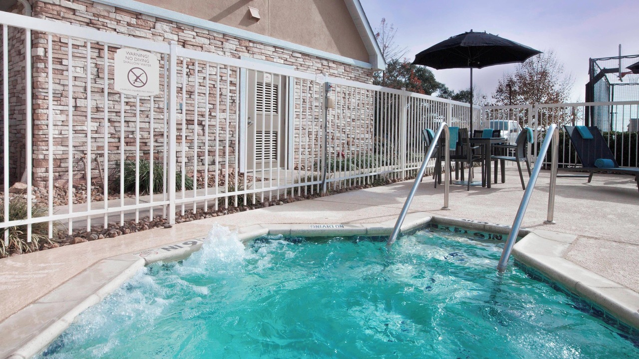 Photo of Outdoor in Stone Oak