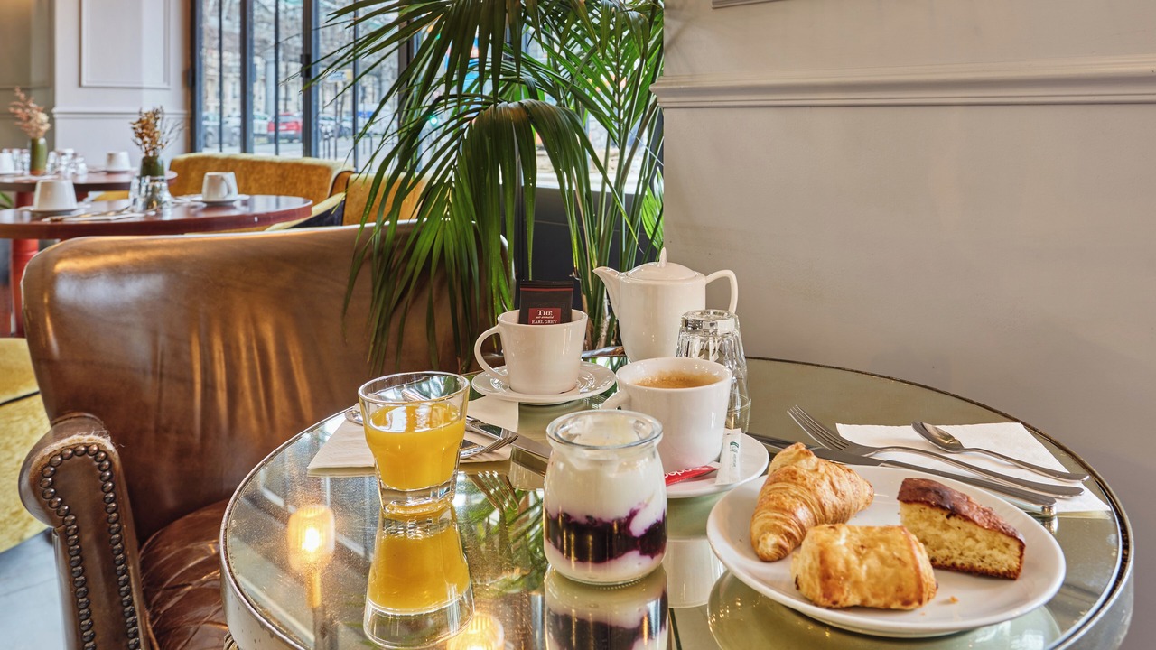 Photo of Others in Necker