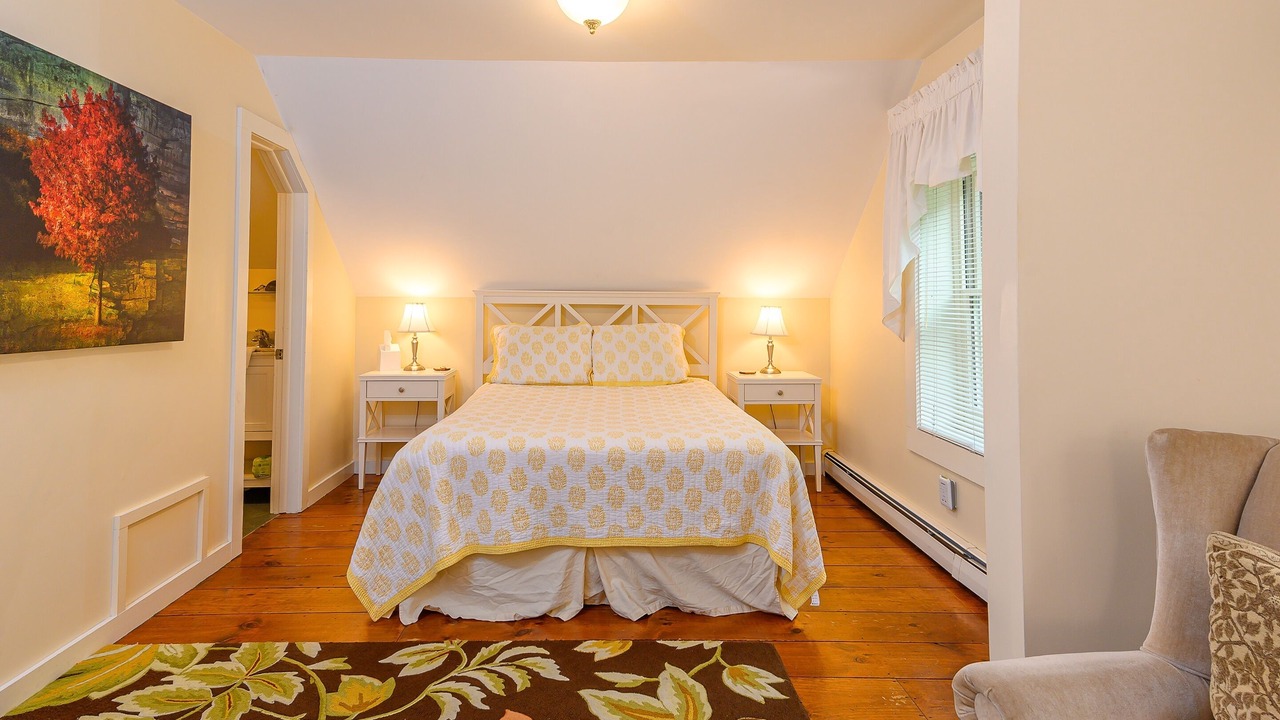 Photo of Bedroom in Stowe