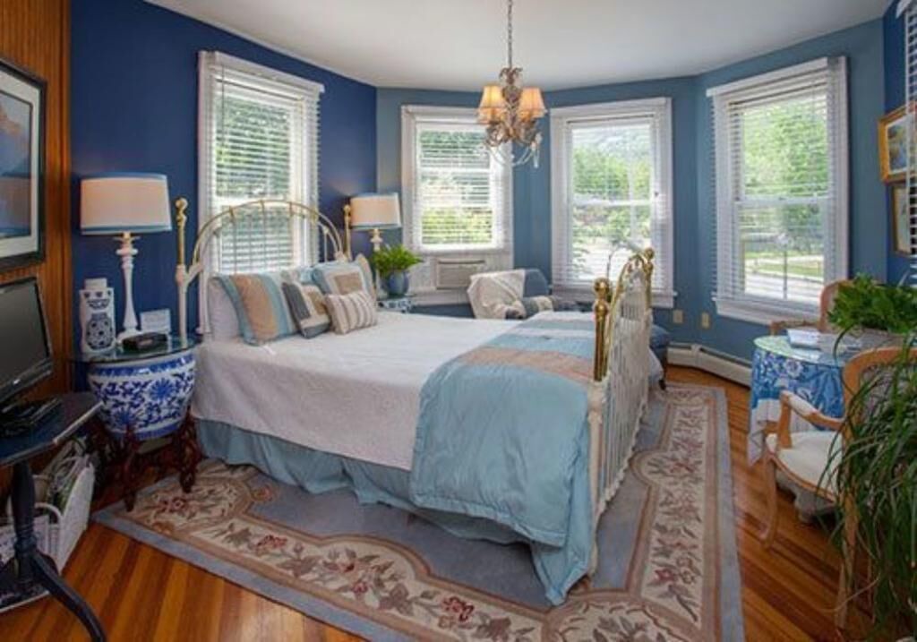 Photo of Others in Hunter