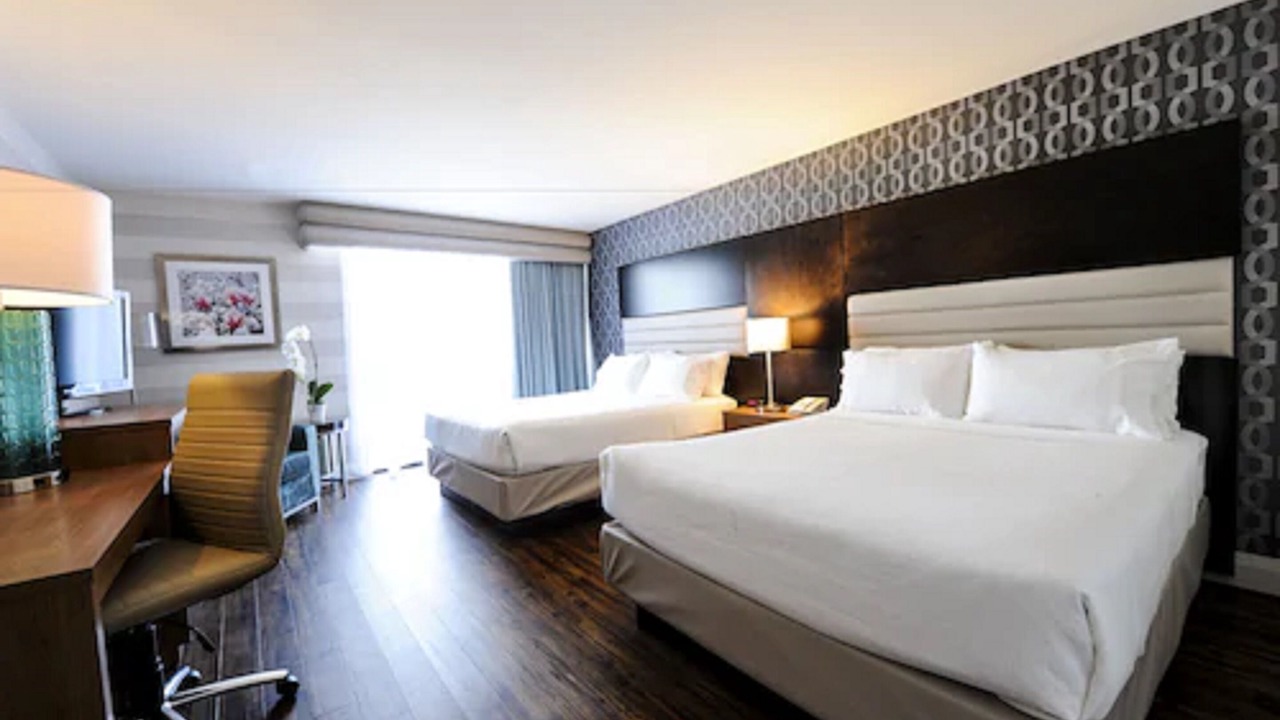 Photo of Bedroom in Fallsview