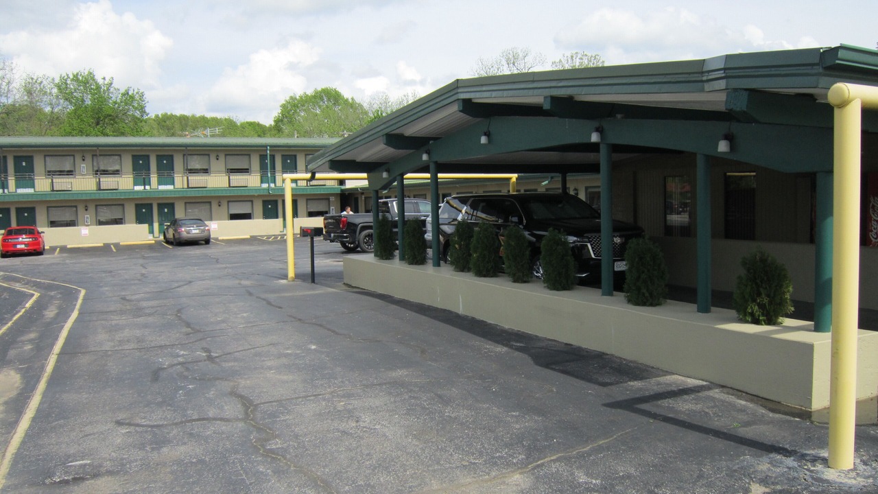 Photo of Outdoor in Cassville