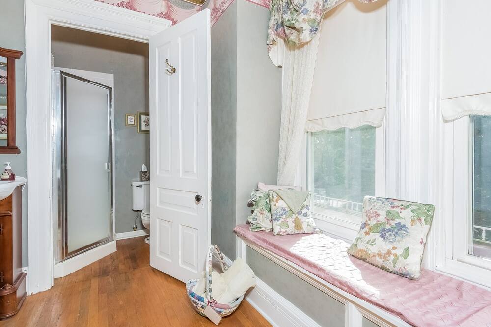Photo of Bedroom in Fennville