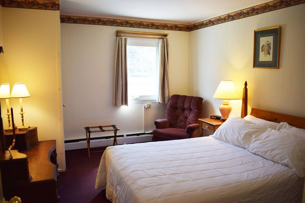 Photo of Bedroom in West Dover