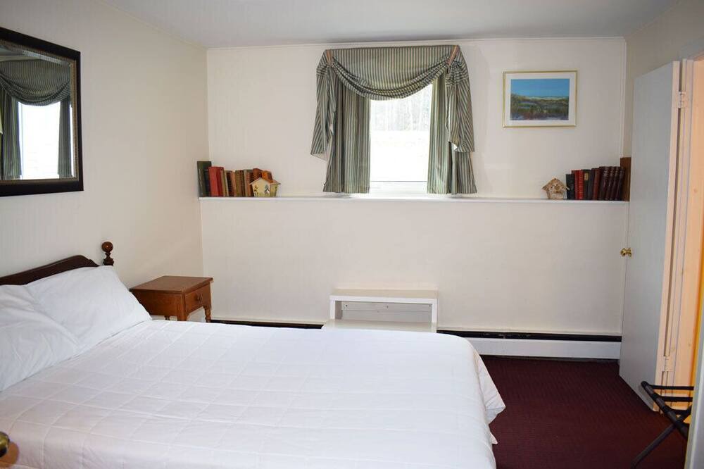 Photo of Bedroom in West Dover