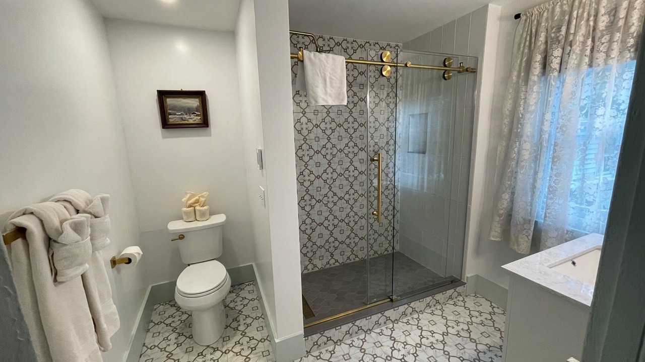 Photo of Bathroom in Arlington