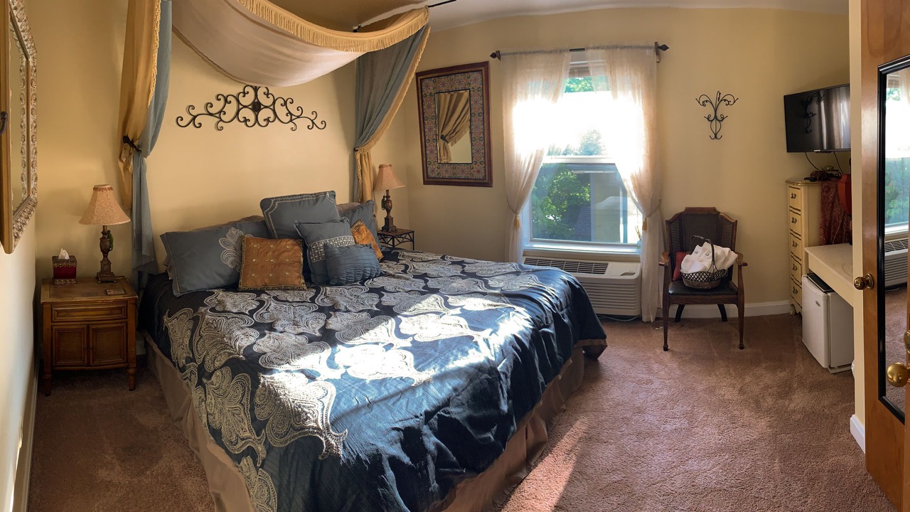 Photo of Bedroom in Independence
