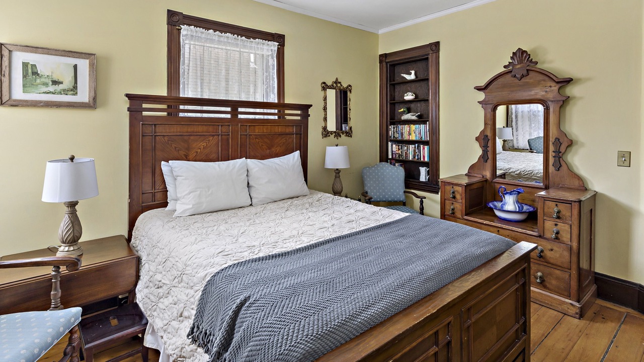 Photo of Bedroom in Eastham