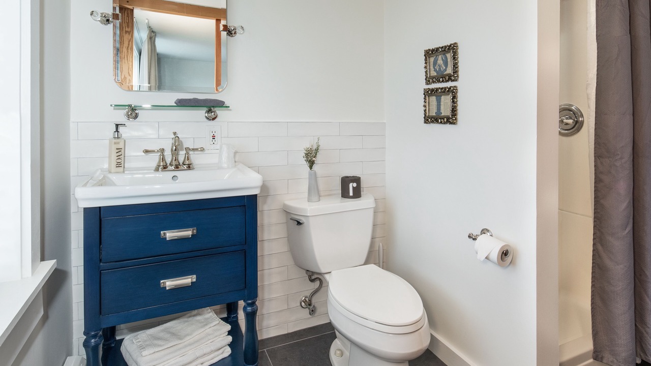 Photo of Bathroom in Tenants Harbor
