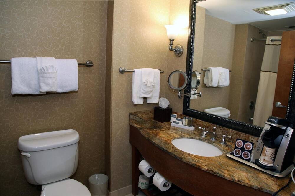 Photo of Bathroom in Carteret