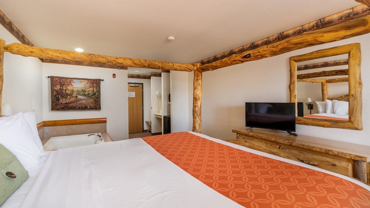 Photo of Bedroom in Oglesby