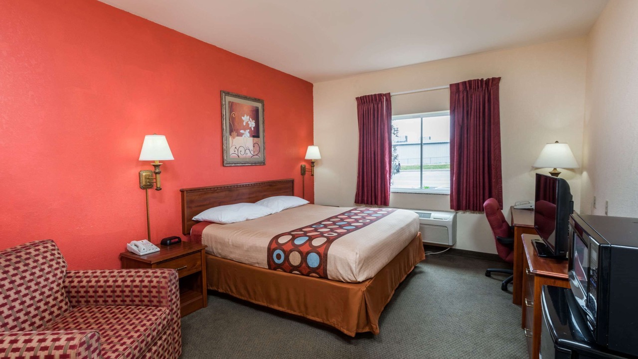 Photo of Bedroom in St. Robert