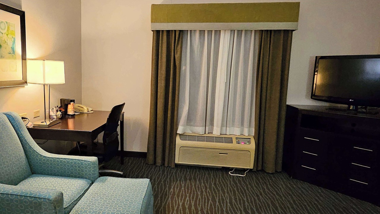 Photo of Bedroom in Burkburnett