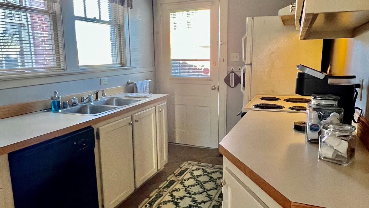 Photo of Kitchen in East of Broadway