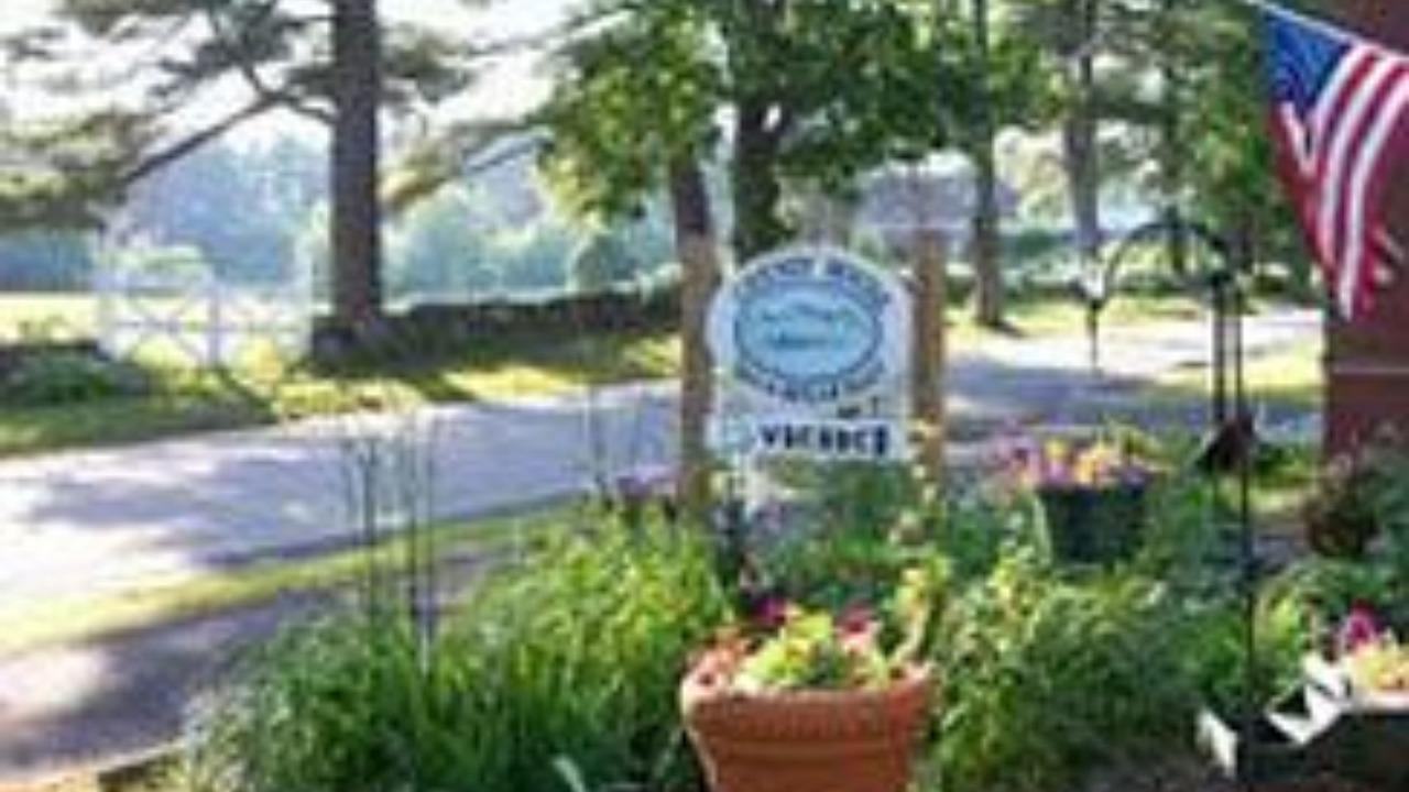 Photo of Outdoor in Ashland