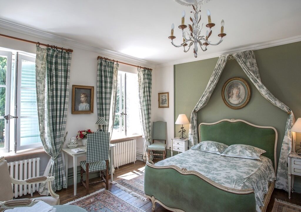 Photo of Others in Suevres