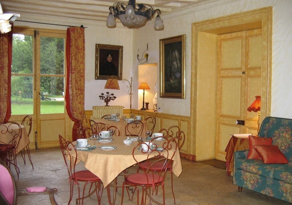 Photo of Others in Suevres