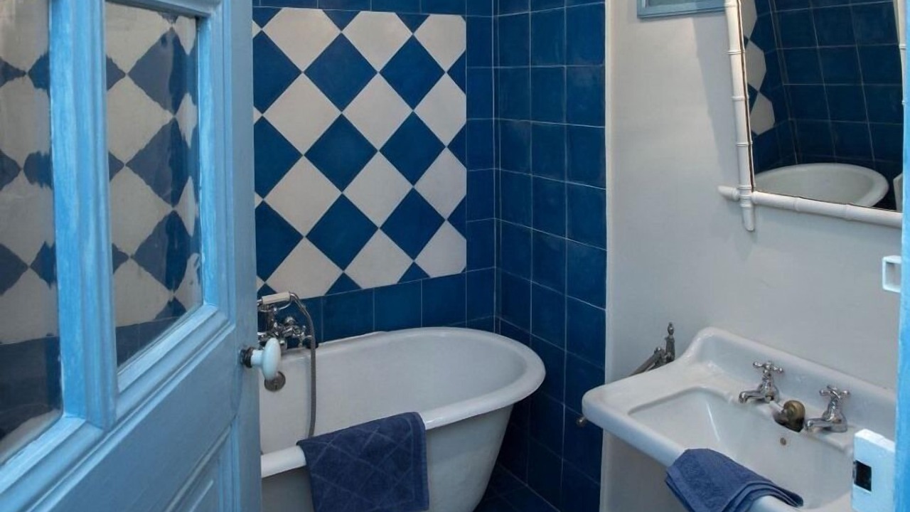 Photo of Bathroom in Suevres