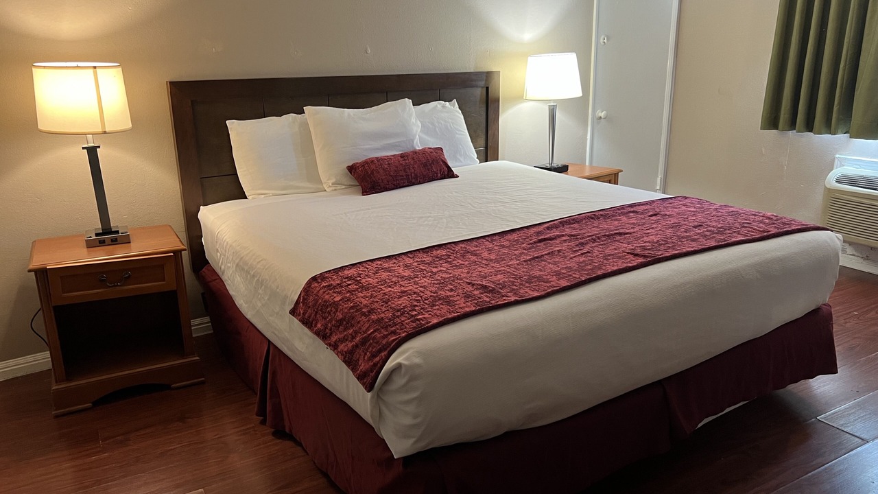 Photo of Bedroom in North Hills East