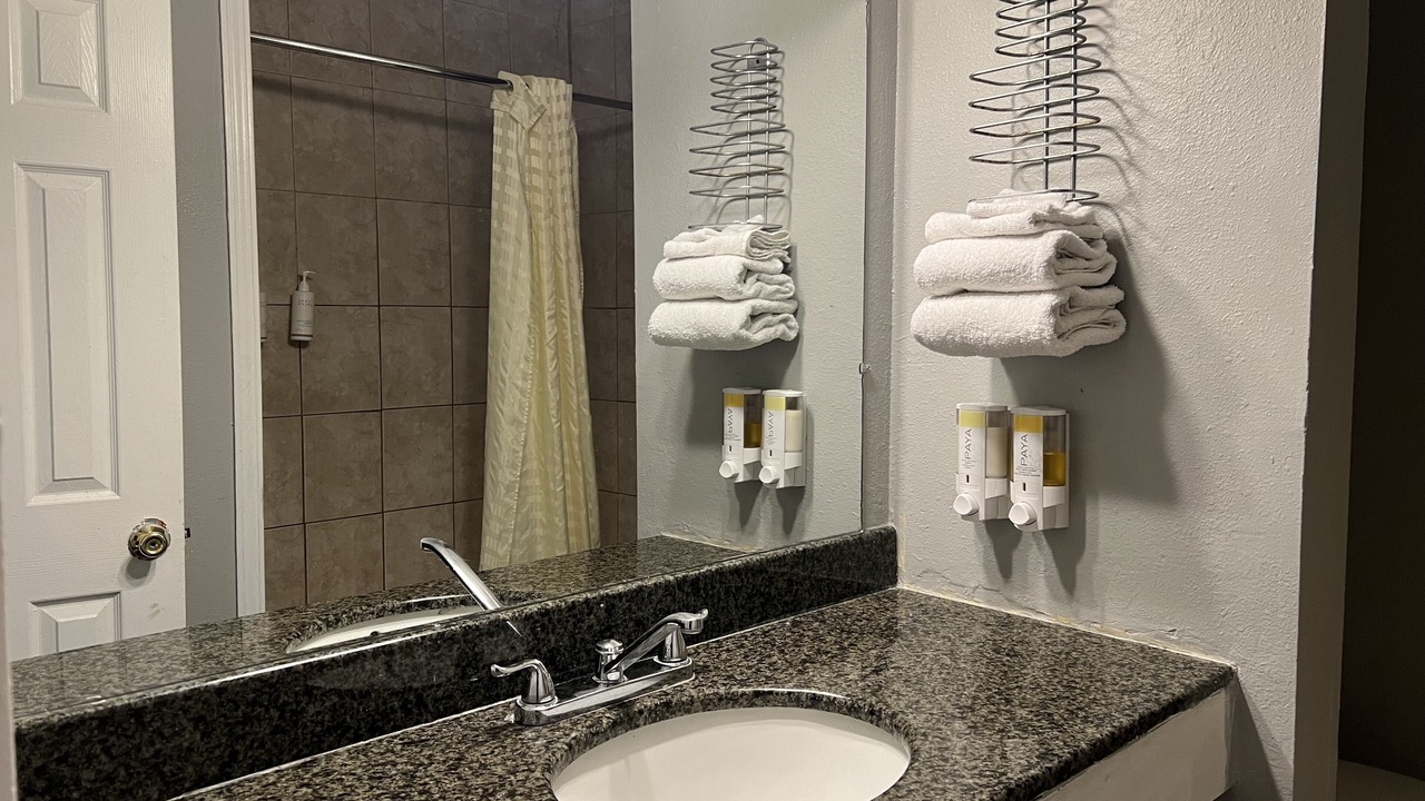 Photo of Bathroom in North Hills East