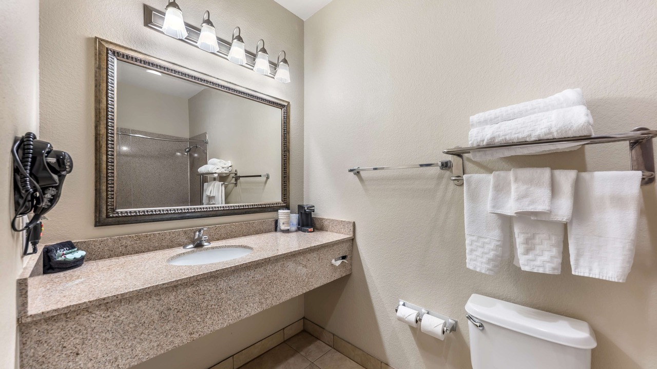 Photo of Bathroom in La Grange