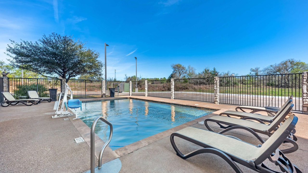 Photo of Outdoor in La Grange