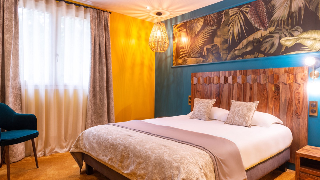Photo of Bedroom in La Chapelle-Saint-Mesmin