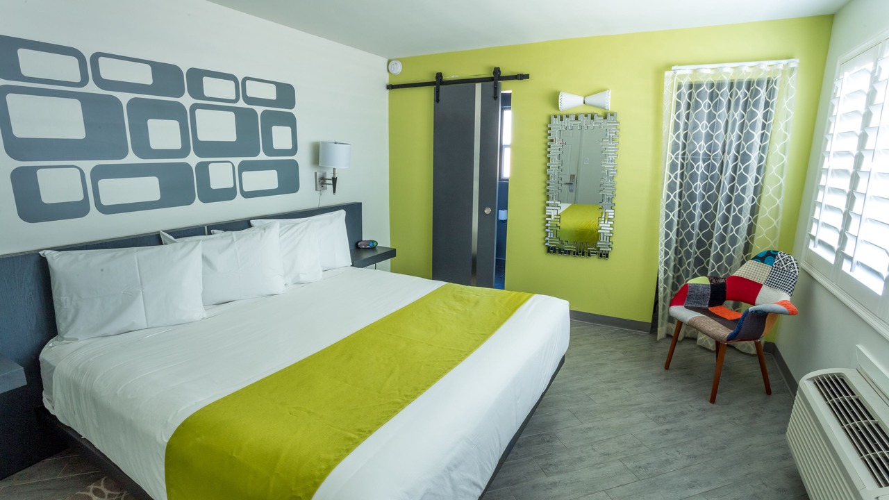 Photo of Bedroom in Maple-Ash