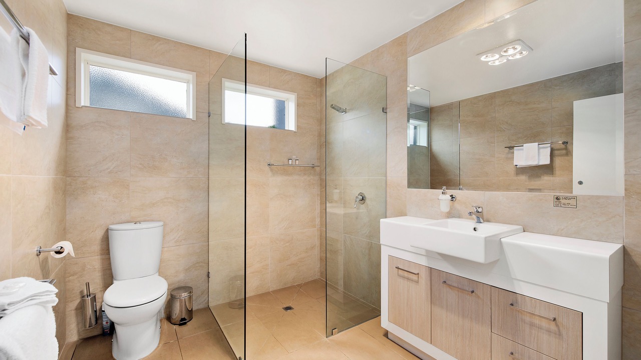 Photo of Bathroom in Apollo Bay