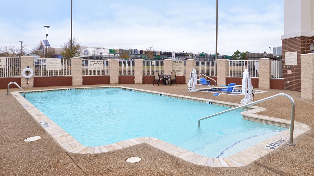Photo of Outdoor in Greenville