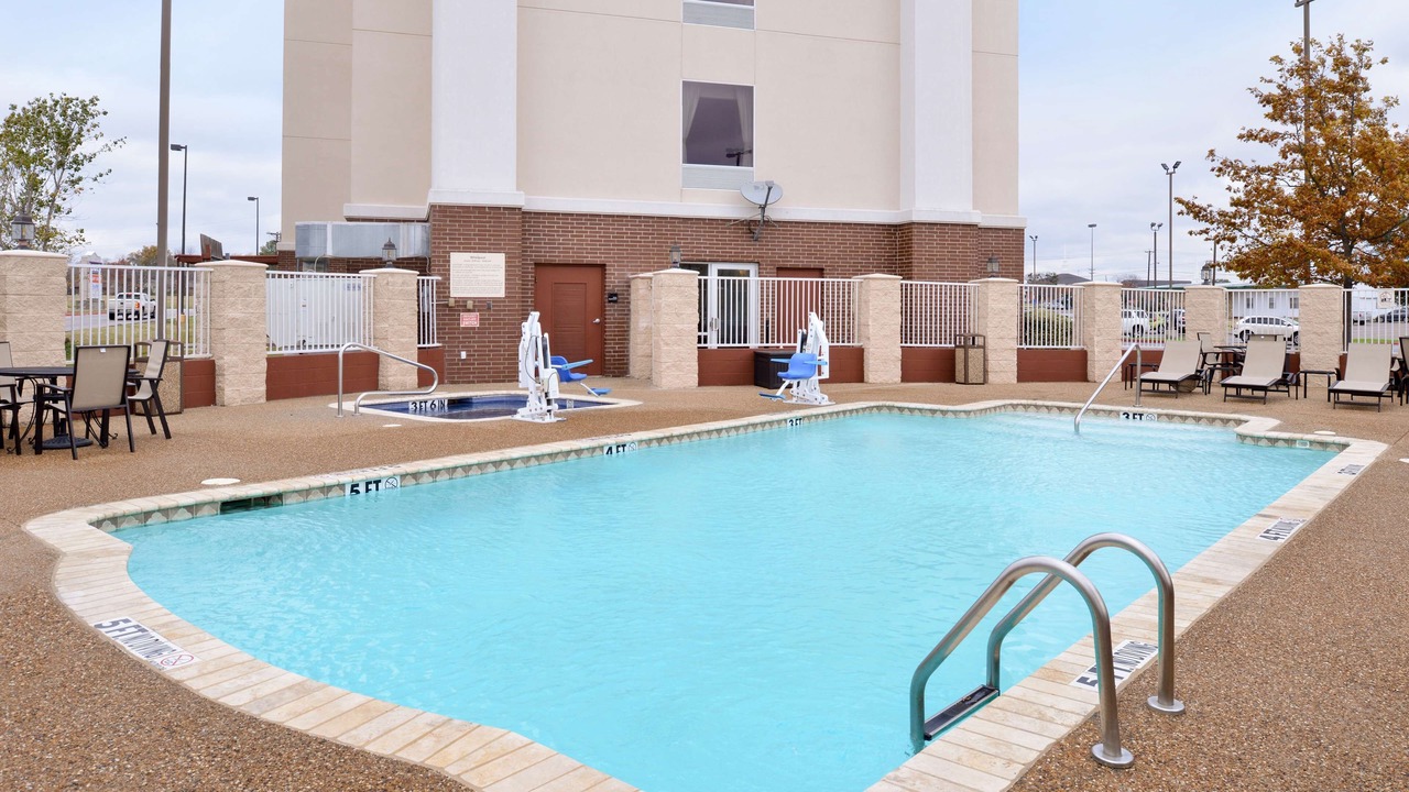 Photo of Outdoor in Greenville