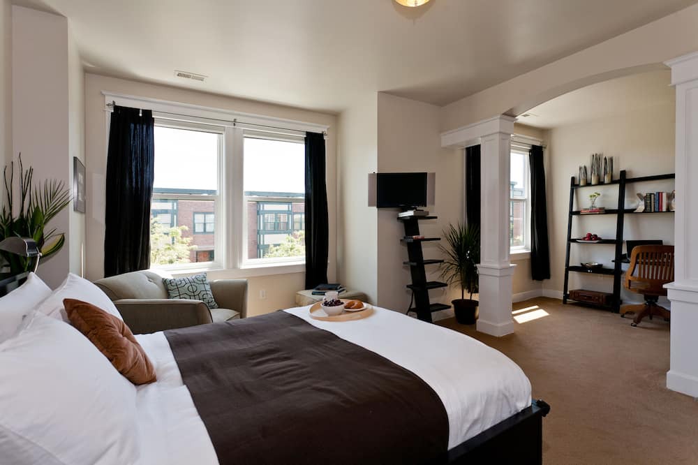 Photo of Bedroom in Orenco Station