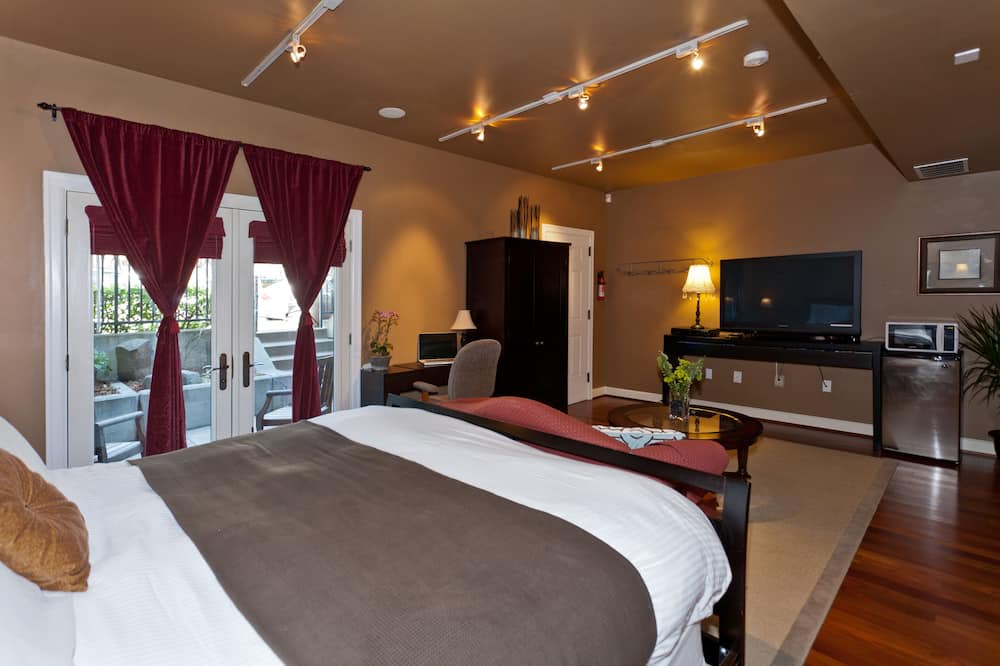 Photo of Bedroom in Orenco Station
