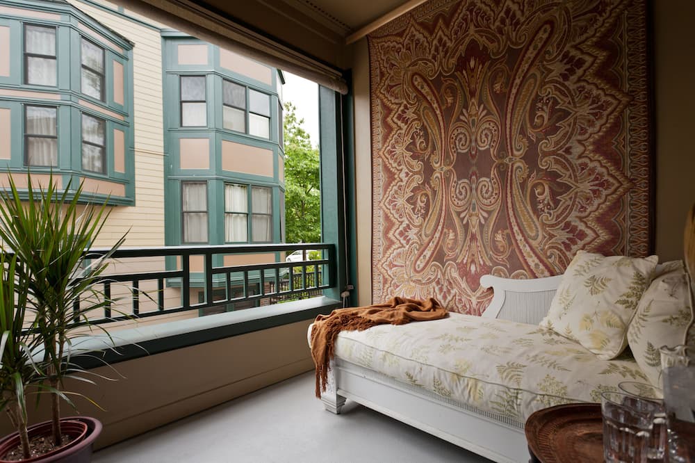 Photo of Patio Balcony in Orenco Station
